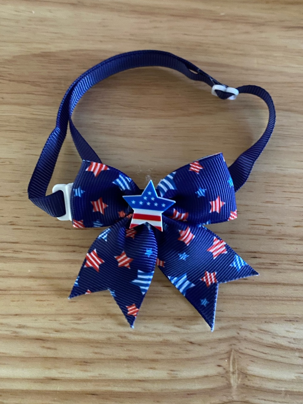 Dog bow tie